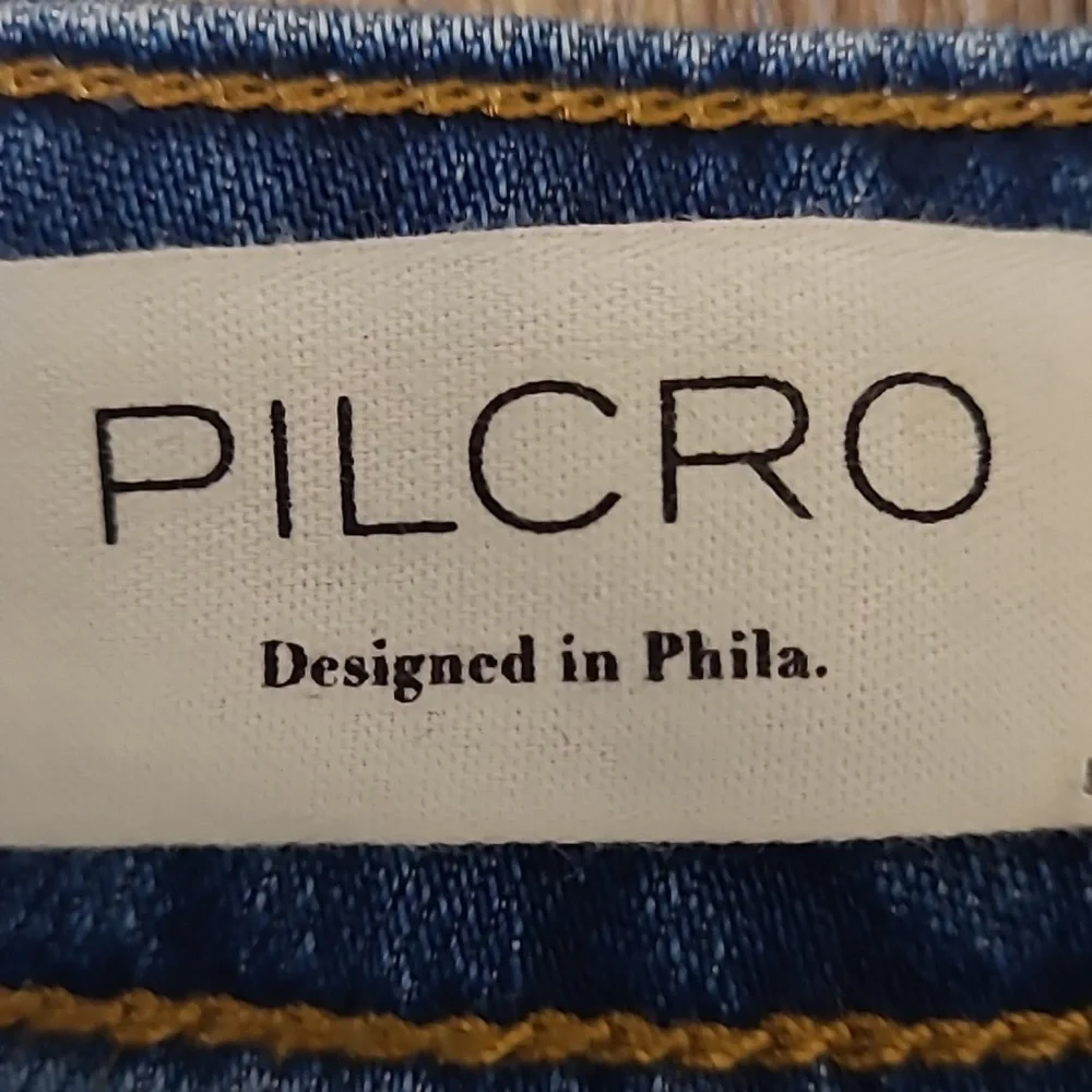 PILCRO Denim Blue Women‎ Shorts perfecc for summer used good condition.